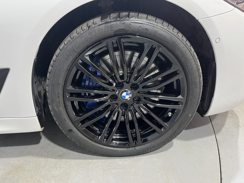 2020 (69) BMW 5 SERIES 540i xDrive M Sport 4dr Auto 5091577