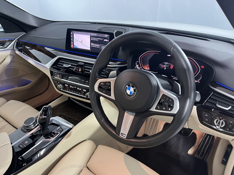 2020 (69) BMW 5 SERIES 540i xDrive M Sport 4dr Auto 5091569