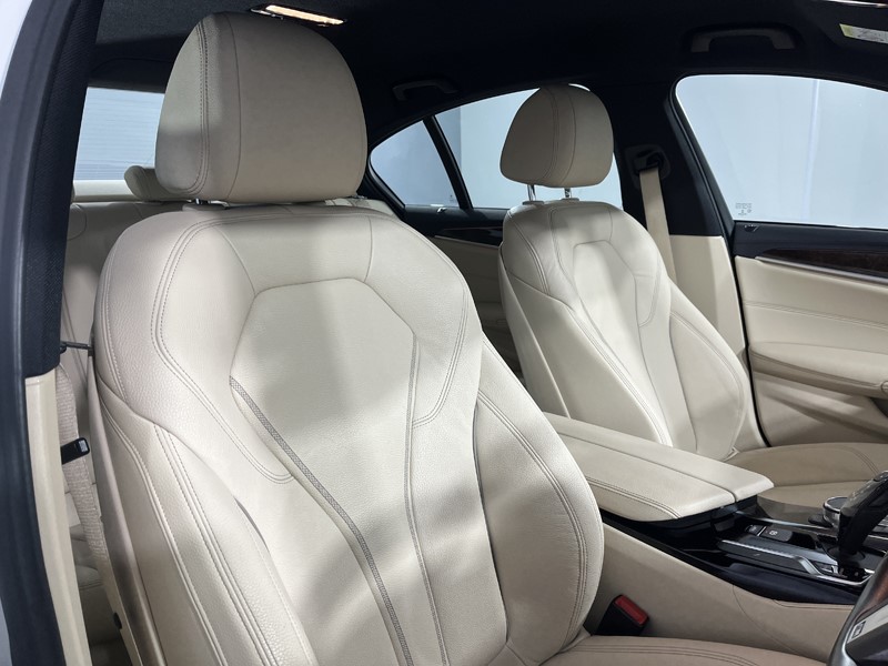 2020 (69) BMW 5 SERIES 540i xDrive M Sport 4dr Auto 5037324