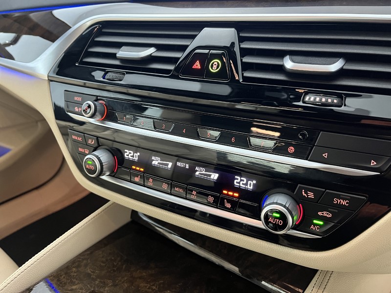 2020 (69) BMW 5 SERIES 540i xDrive M Sport 4dr Auto 5091595