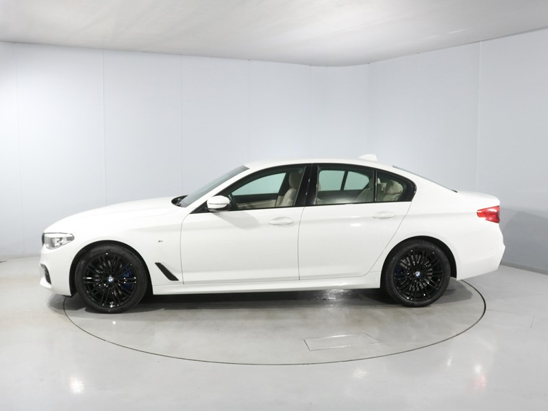 2020 (69) BMW 5 SERIES 540i xDrive M Sport 4dr Auto 5091612