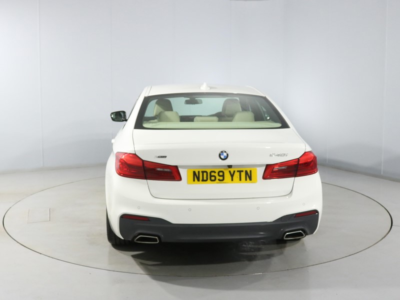 2020 (69) BMW 5 SERIES 540i xDrive M Sport 4dr Auto 5091578