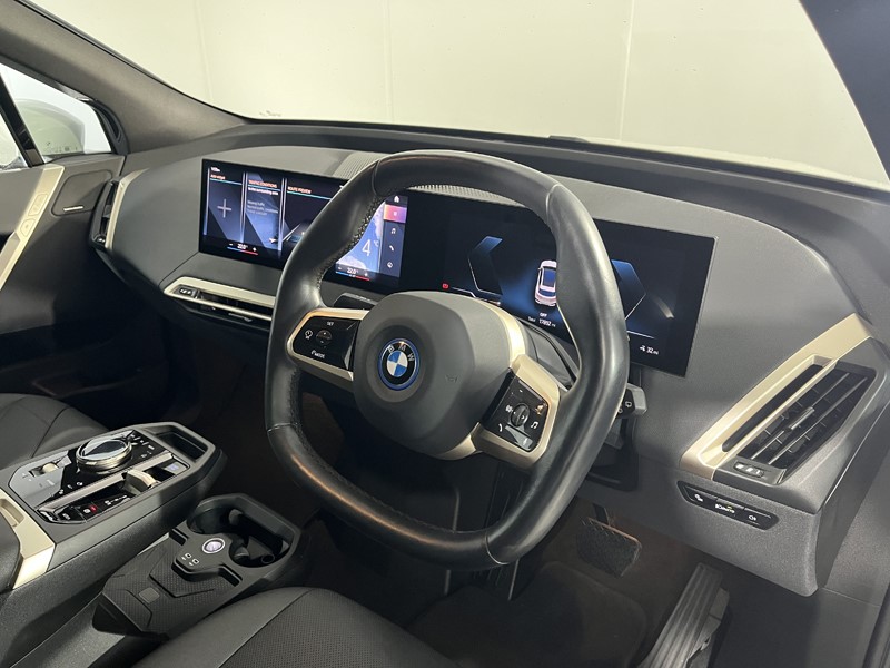 2022 (72) BMW iX 240kW xDrive40 M Sport Edition 76.6kWh 5dr Auto 5007695