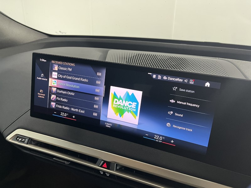 2022 (72) BMW iX 240kW xDrive40 M Sport Edition 76.6kWh 5dr Auto 5007718