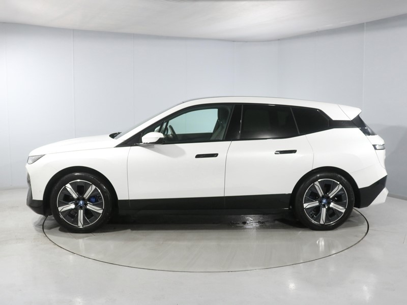 2022 (72) BMW iX 240kW xDrive40 M Sport Edition 76.6kWh 5dr Auto 5007740