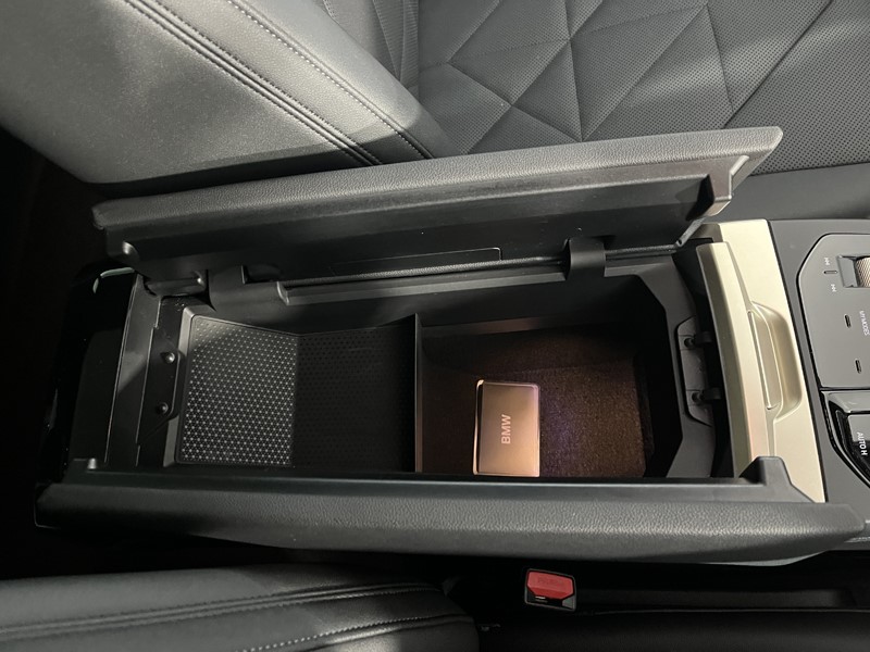 2022 (72) BMW iX 240kW xDrive40 M Sport Edition 76.6kWh 5dr Auto 5007725