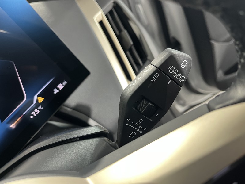 2022 (72) BMW iX 240kW xDrive40 M Sport Edition 76.6kWh 5dr Auto 5007715