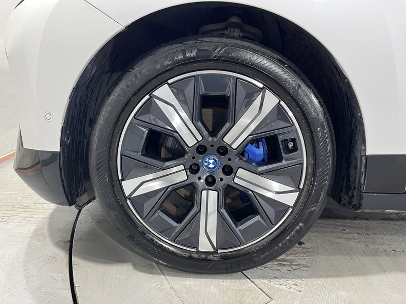 2022 (72) BMW iX 240kW xDrive40 M Sport Edition 76.6kWh 5dr Auto 5007703