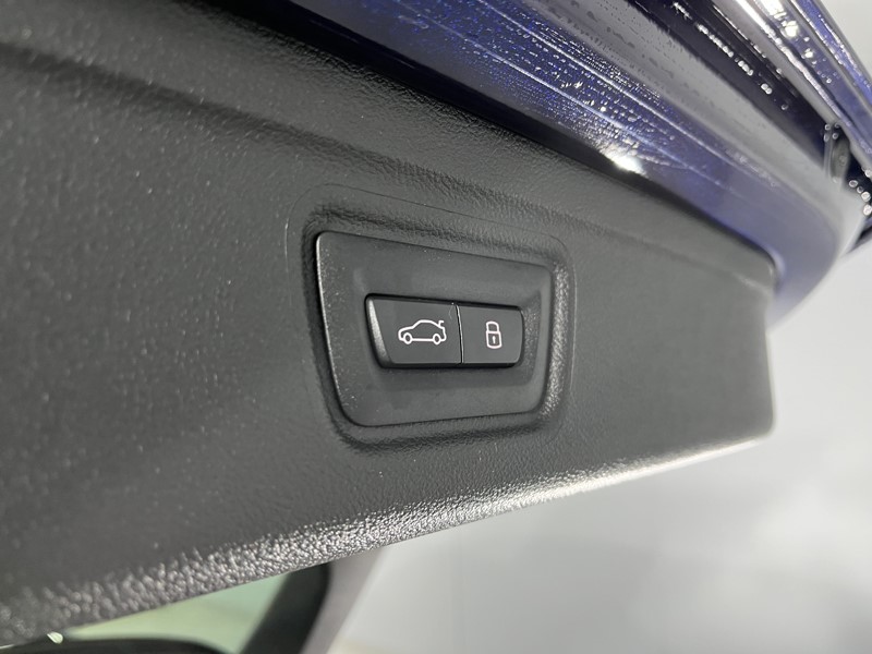 2026 (75) BMW 3 SERIES 320i M Sport 5dr Step Auto 5365286