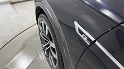 2019 (19) VOLKSWAGEN TIGUAN 2.0 TDi 150 4Motion R-Line Tech 5dr DSG 5012807