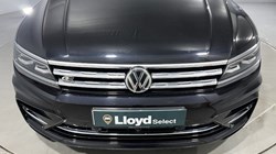 2019 (19) VOLKSWAGEN TIGUAN 2.0 TDi 150 4Motion R-Line Tech 5dr DSG 5012806