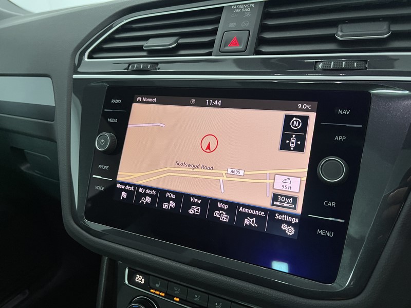 2019 (19) VOLKSWAGEN TIGUAN 2.0 TDi 150 4Motion R-Line Tech 5dr DSG 5012785