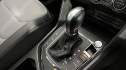 2019 (19) VOLKSWAGEN TIGUAN 2.0 TDi 150 4Motion R-Line Tech 5dr DSG 5012777