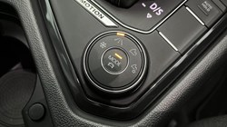 2019 (19) VOLKSWAGEN TIGUAN 2.0 TDi 150 4Motion R-Line Tech 5dr DSG 5012797