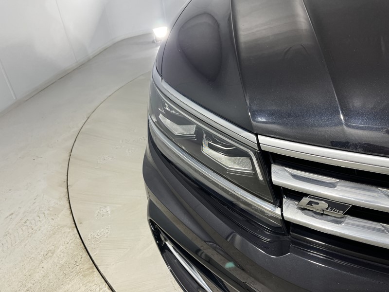 2019 (19) VOLKSWAGEN TIGUAN 2.0 TDi 150 4Motion R-Line Tech 5dr DSG 5012805