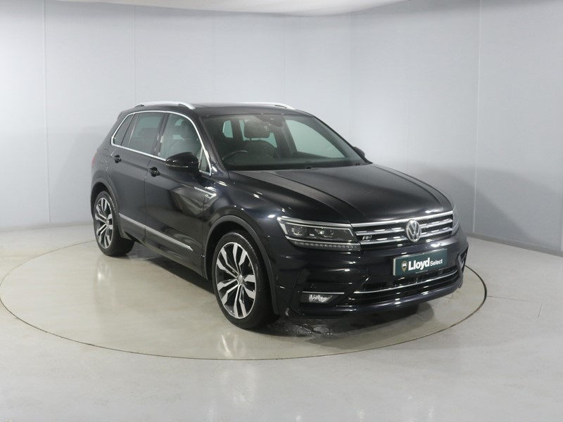2019 (19) VOLKSWAGEN TIGUAN 2.0 TDi 150 4Motion R-Line Tech 5dr DSG