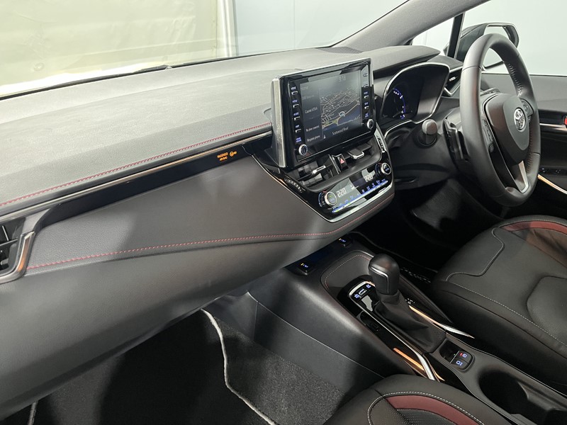 2020 (20) TOYOTA COROLLA 2.0 VVT-i Hybrid Excel 5dr CVT 5017814