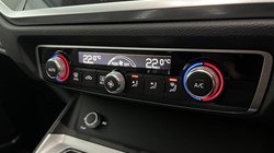 2022 (22) AUDI Q3 35 TFSI Sport 5dr 5007623