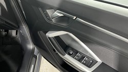 2022 (22) AUDI Q3 35 TFSI Sport 5dr 5007614