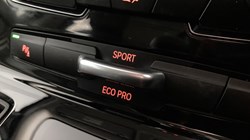 2019 (19) BMW 2 SERIES 220i Luxury 5dr DCT 5011560