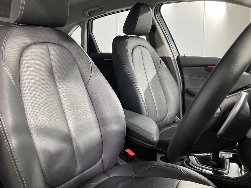 2019 (19) BMW 2 SERIES 220i Luxury 5dr DCT 5011537