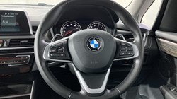 2019 (19) BMW 2 SERIES 220i Luxury 5dr DCT 5011531