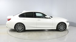 2020 (20) BMW 3 SERIES 320i xDrive M Sport 4dr Step Auto 5085441