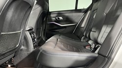 2020 (20) BMW 3 SERIES 320i xDrive M Sport 4dr Step Auto 5085474