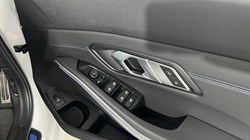 2020 (20) BMW 3 SERIES 320i xDrive M Sport 4dr Step Auto 5085458