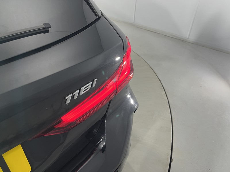 2024 (24) BMW 1 SERIES 118i [136] M Sport 5dr Step Auto [LCP] 5018331