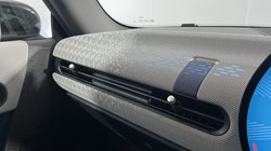 2024 (24) MINI COOPER 1.5 C Exclusive 3dr Auto 5008073