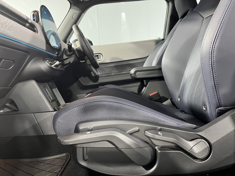 2024 (24) MINI COOPER 1.5 C Exclusive 3dr Auto 5008080