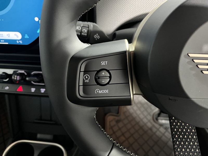 2024 (24) MINI COOPER 1.5 C Exclusive 3dr Auto 5008069