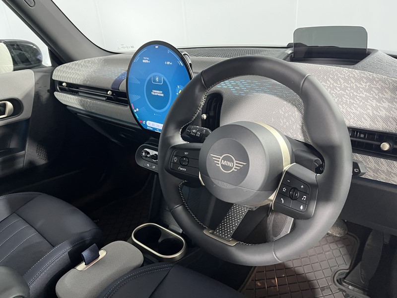 2024 (24) MINI COOPER 1.5 C Exclusive 3dr Auto 5008053