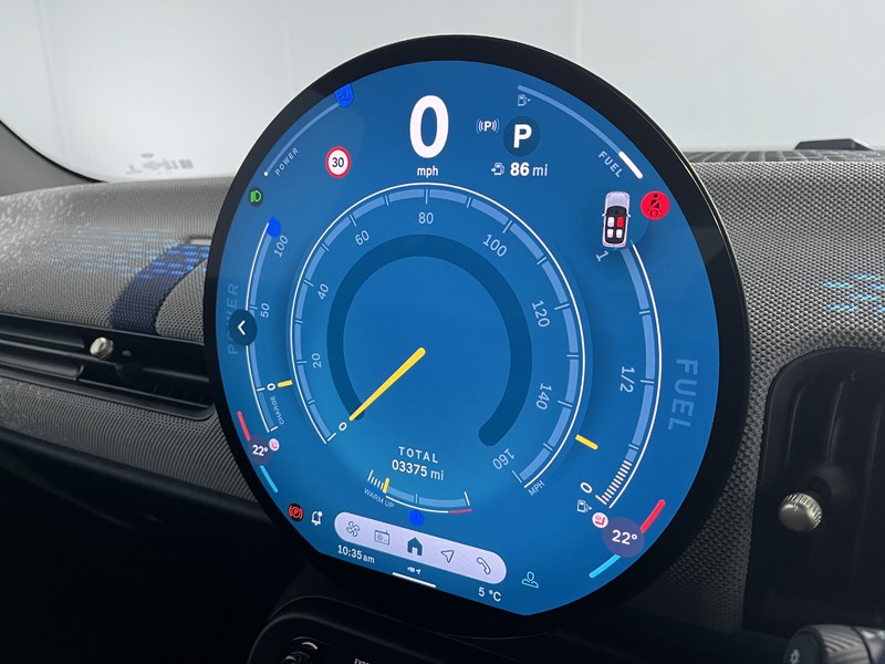 2024 (24) MINI COOPER 1.5 C Exclusive 3dr Auto 5008056