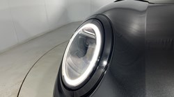 2024 (24) MINI COOPER 1.5 C Exclusive 3dr Auto 5008082