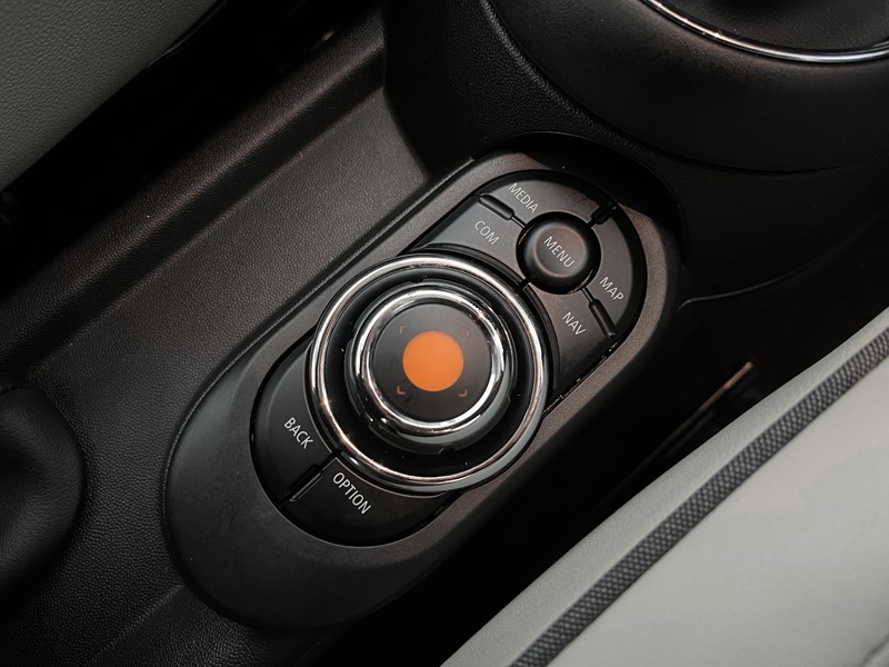 2020 (70) MINI HATCHBACK 1.5 Cooper Exclusive II 5dr Auto 5032345