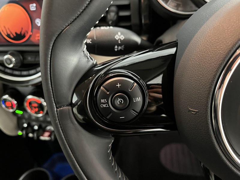 2020 (70) MINI HATCHBACK 1.5 Cooper Exclusive II 5dr Auto 5032336