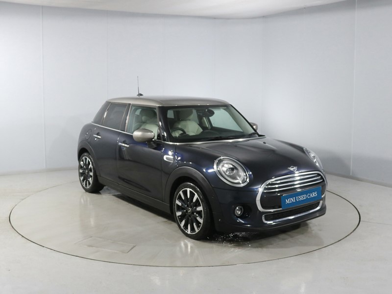 2020 (70) MINI HATCHBACK 1.5 Cooper Exclusive II 5dr Auto