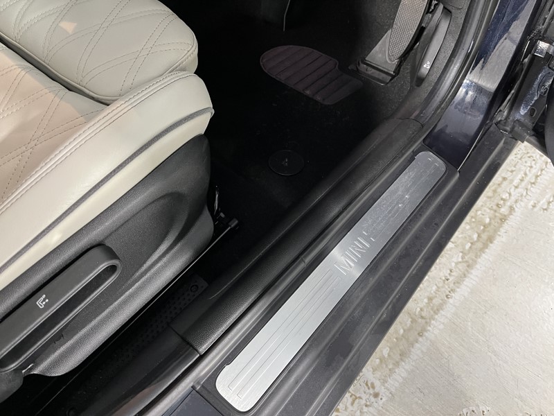 2020 (70) MINI HATCHBACK 1.5 Cooper Exclusive II 5dr Auto 5032332