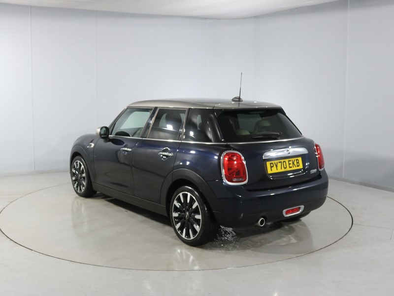 2020 (70) MINI HATCHBACK 1.5 Cooper Exclusive II 5dr Auto