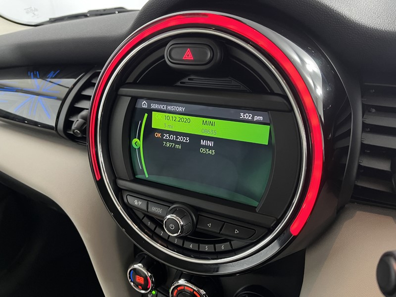 2020 (70) MINI HATCHBACK 1.5 Cooper Exclusive II 5dr Auto 5032342