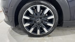 2020 (70) MINI HATCHBACK 1.5 Cooper Exclusive II 5dr Auto 5320519