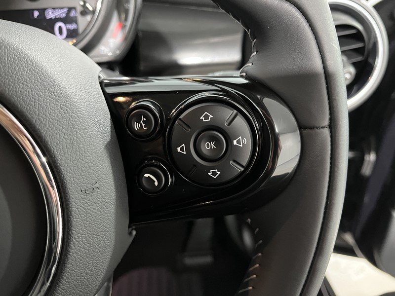 2020 (70) MINI HATCHBACK 1.5 Cooper Exclusive II 5dr Auto 5032337