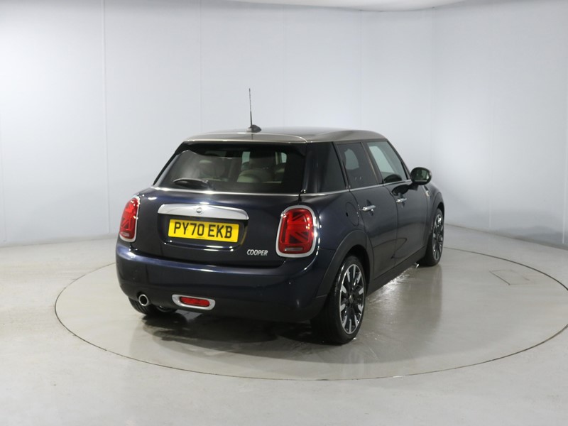 2020 (70) MINI HATCHBACK 1.5 Cooper Exclusive II 5dr Auto 5032356
