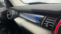 2020 (70) MINI HATCHBACK 1.5 Cooper Exclusive II 5dr Auto 5032339