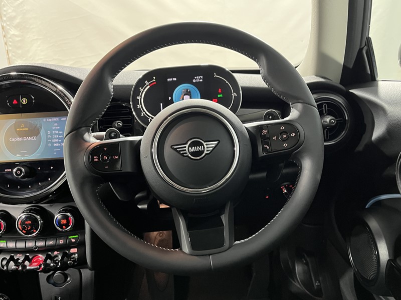 2022 (72) MINI HATCHBACK 2.0 Cooper S Classic 3dr Auto 5032202