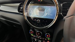 2022 (72) MINI HATCHBACK 2.0 Cooper S Classic 3dr Auto 5032205