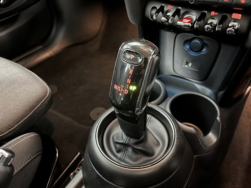 2022 (72) MINI HATCHBACK 2.0 Cooper S Classic 3dr Auto 5032207