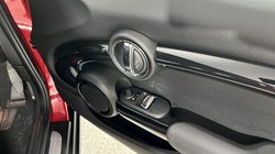 2022 (72) MINI HATCHBACK 2.0 Cooper S Classic 3dr Auto 5032216